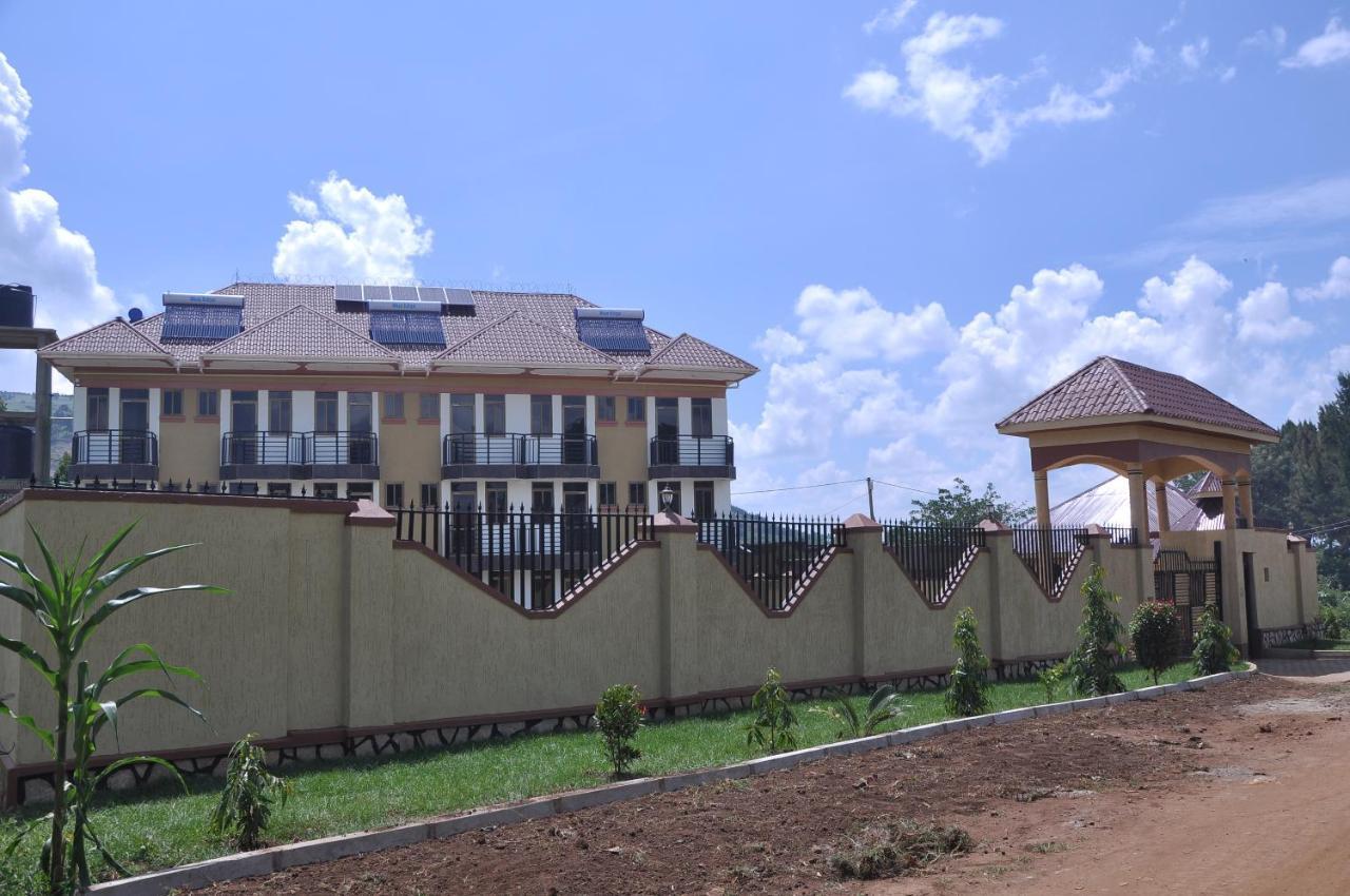 Golden View Hotel Ibanda Buitenkant foto