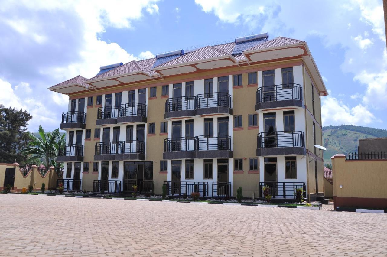 Golden View Hotel Ibanda Buitenkant foto